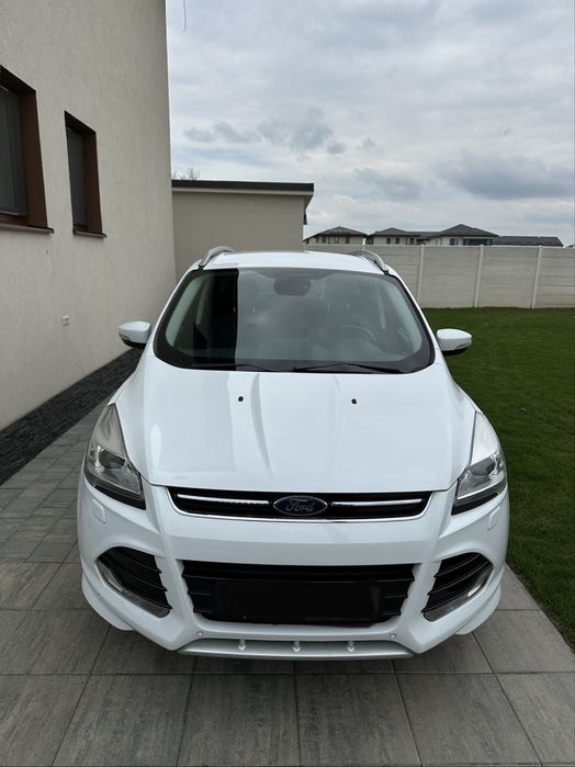 Ford Kuga Titanium 2.0 Diesel 180 cp