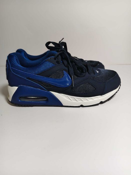NIKE детски маратонки