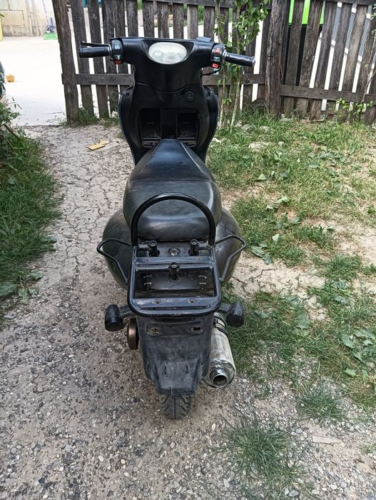Vând urgent scuter chinezesc 49cc