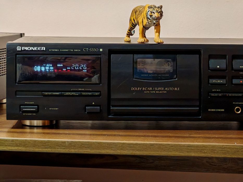 Pioneer CT-S330. Un deck de clasă. Made in Japan. Preț fix !