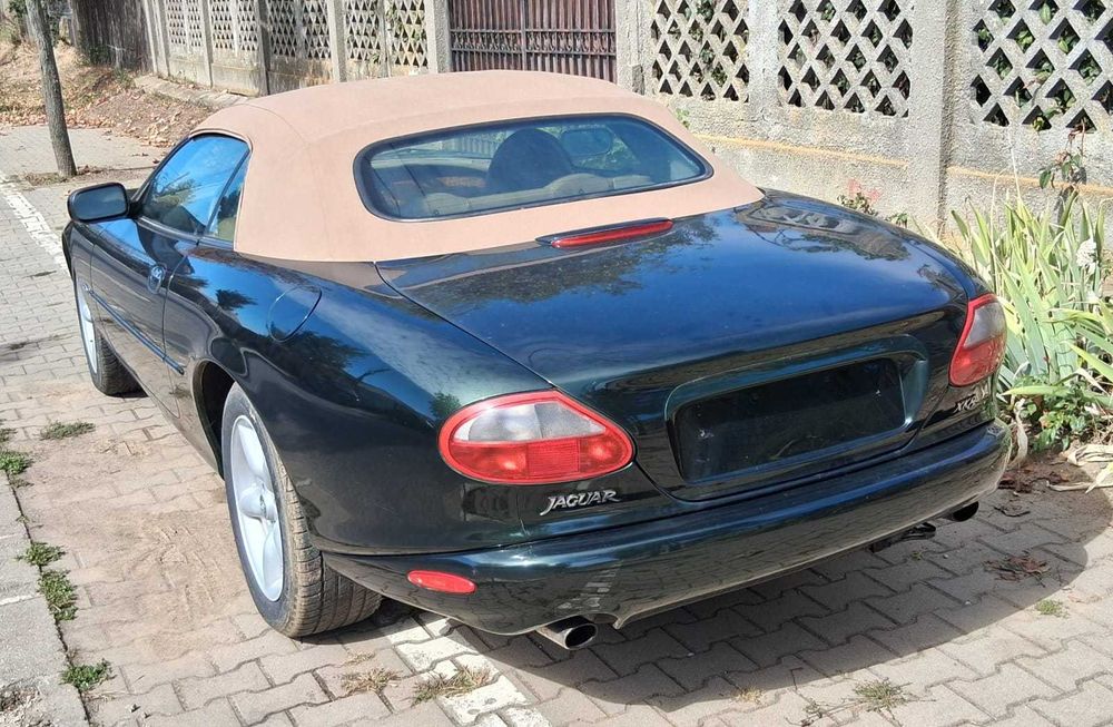 Jaguar XK8 4.0 V8 Coupé