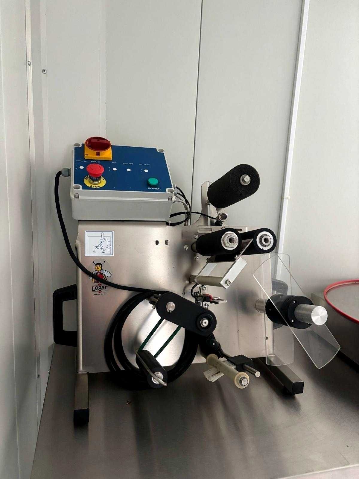 Vand linie completa de imbuteliere miere 23.500 Euro (stare excelenta)
