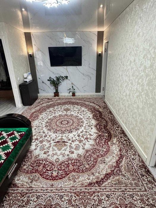 Продаётся 2-х ком квартира, 8 мкрн, Ленина 131. 12,3 мил!
