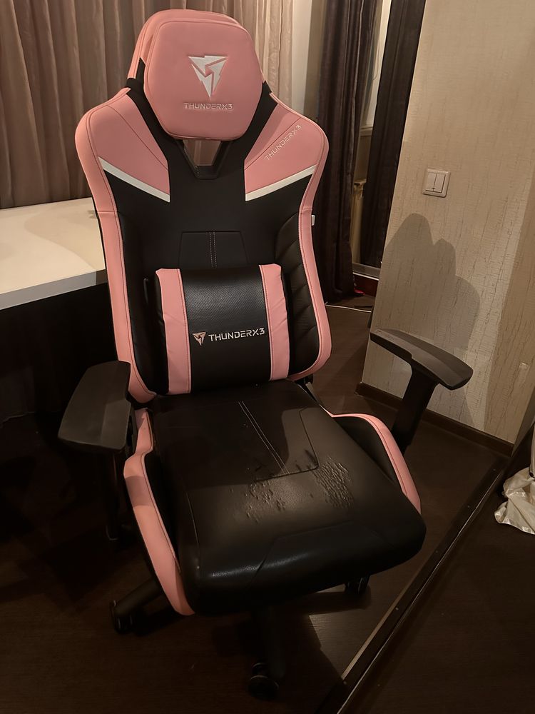 Компьютерный стул thunderX3 XL Розовый