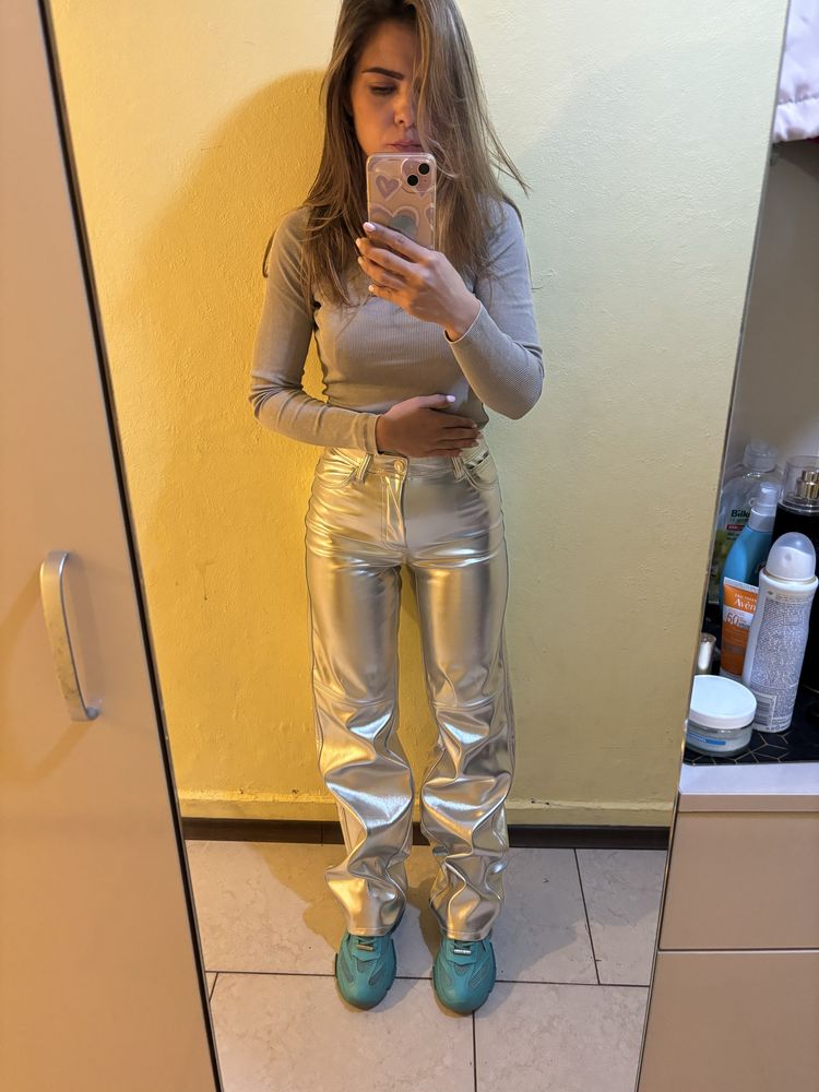 Панаталон Bershka