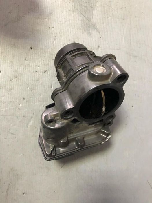 clapeta acceleratie 1.5 d b37d15a 116 d bmw seria 1 f20 f21 dupa 2015