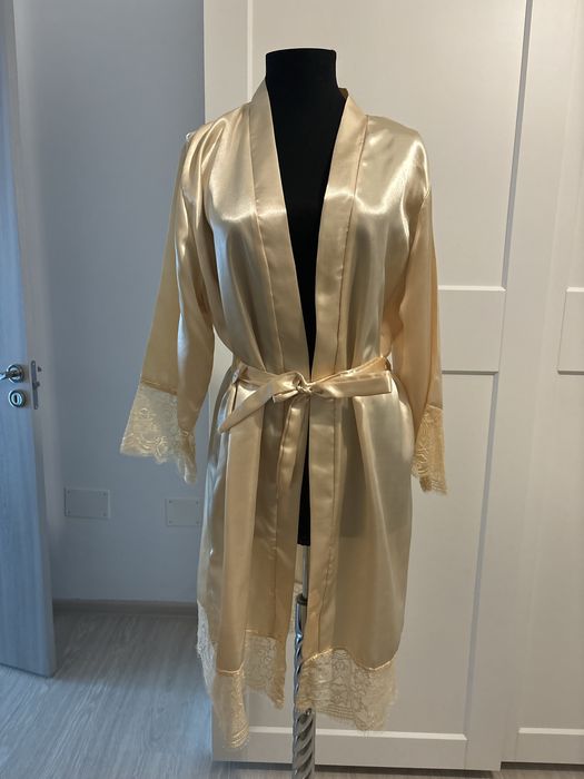 Halat de mireasa masura xs