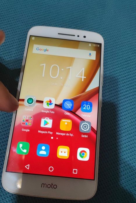 Motorola 6i și Motorola Moto M