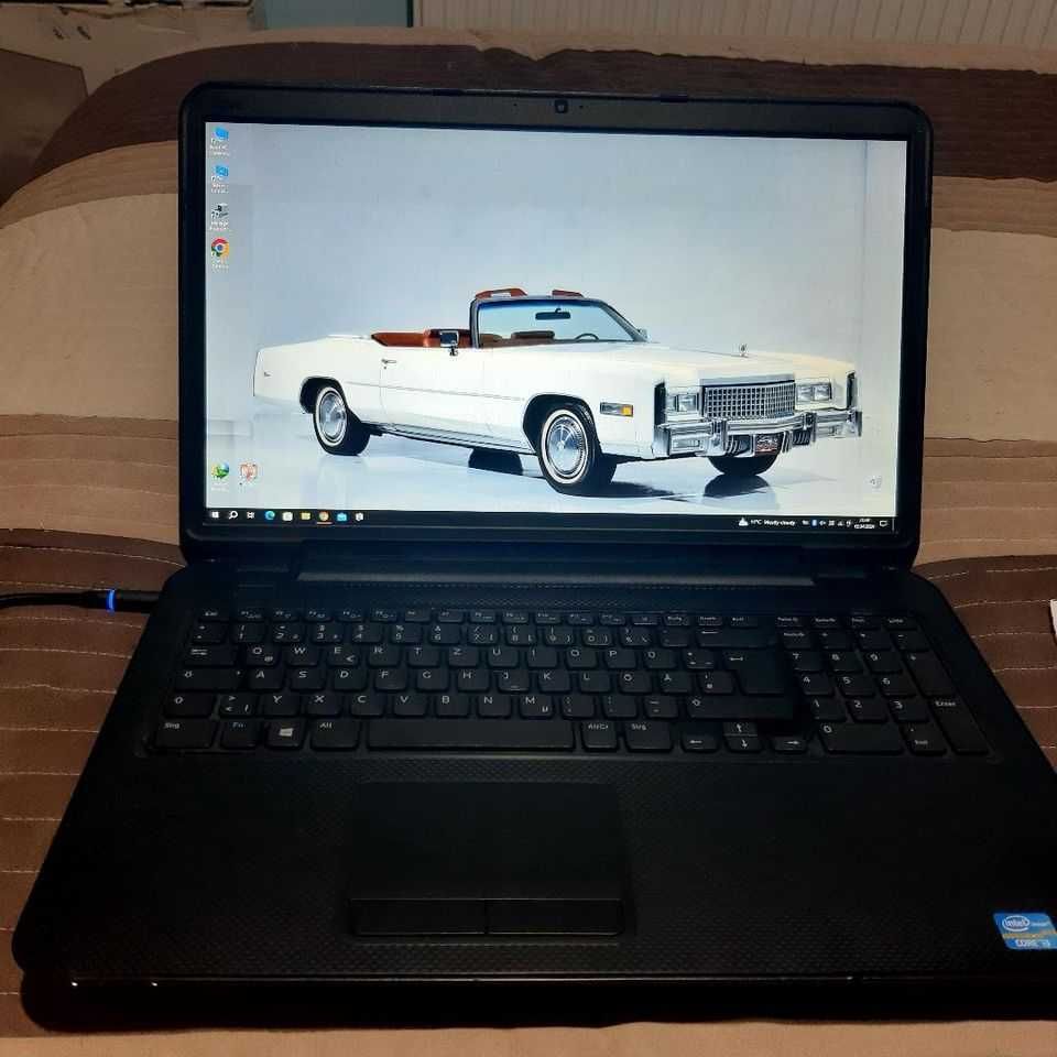 Vand LaptopDell3721 i3,8GbRam,SSD240GB,Display17,3 StareFB,