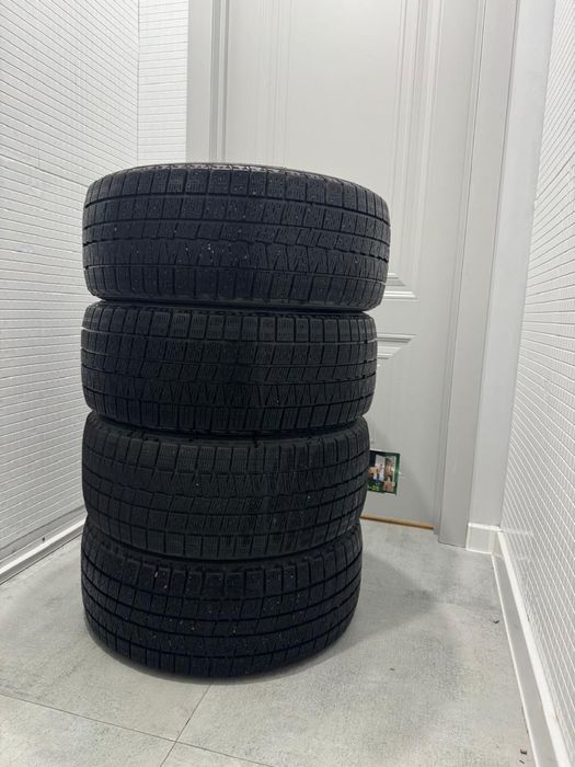 Inside 235/45 R18 98Q для Toyota 75