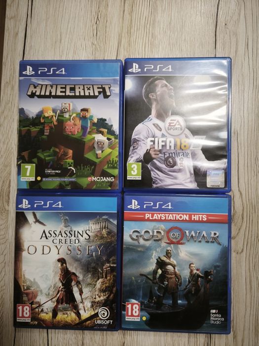 Consola PlayStation 4 PRO, 1TB, 1 controller + 1 joc cadou