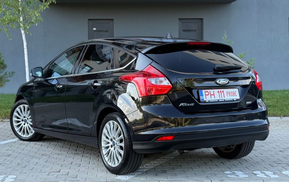 Ford Focus 3 Titanium 2013 SONY/KeyLess/Clima/PDC