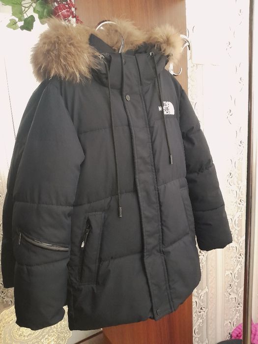 Продам куртка зимняя на мальчика