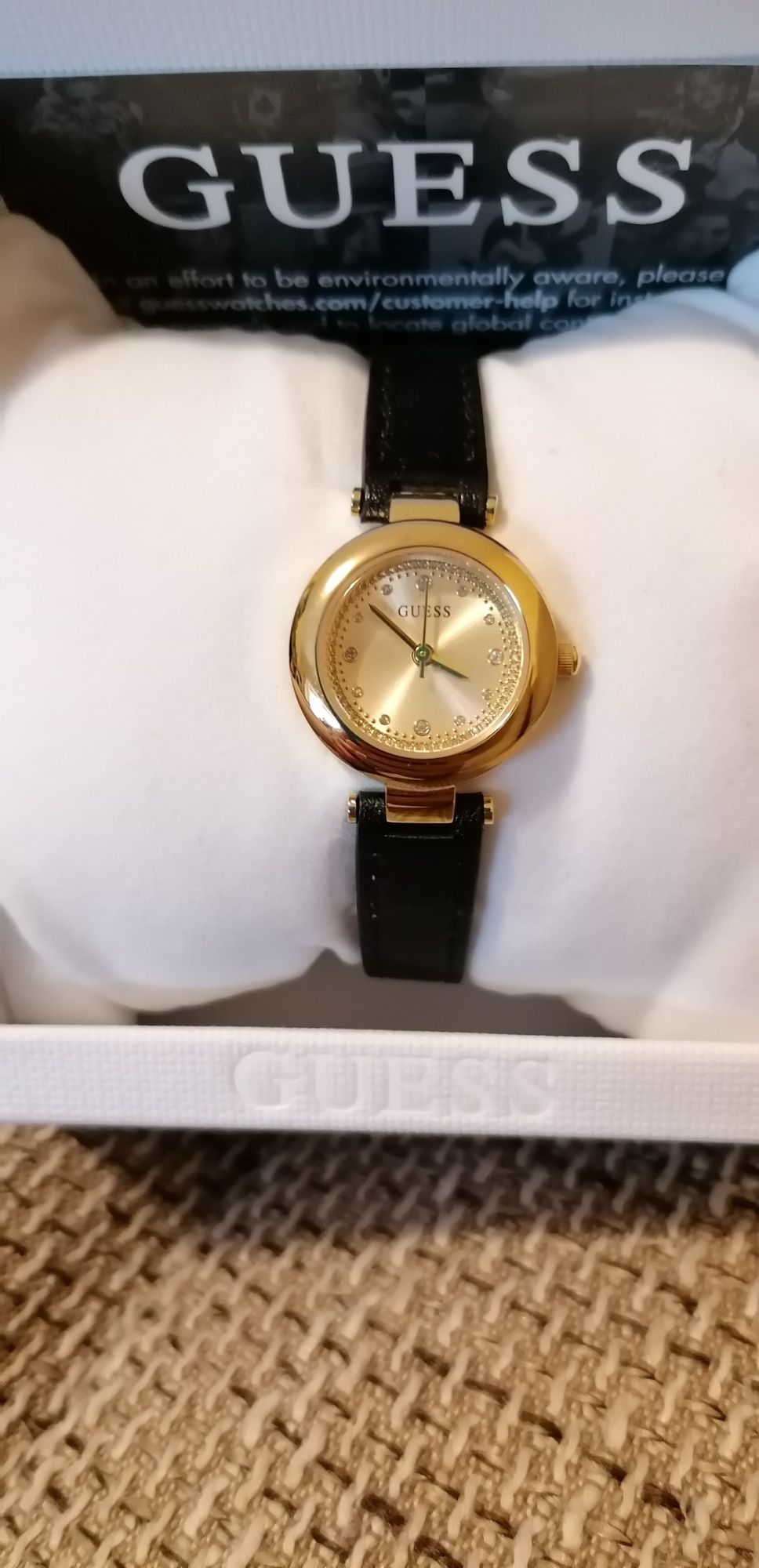 Дамски часовник Guess