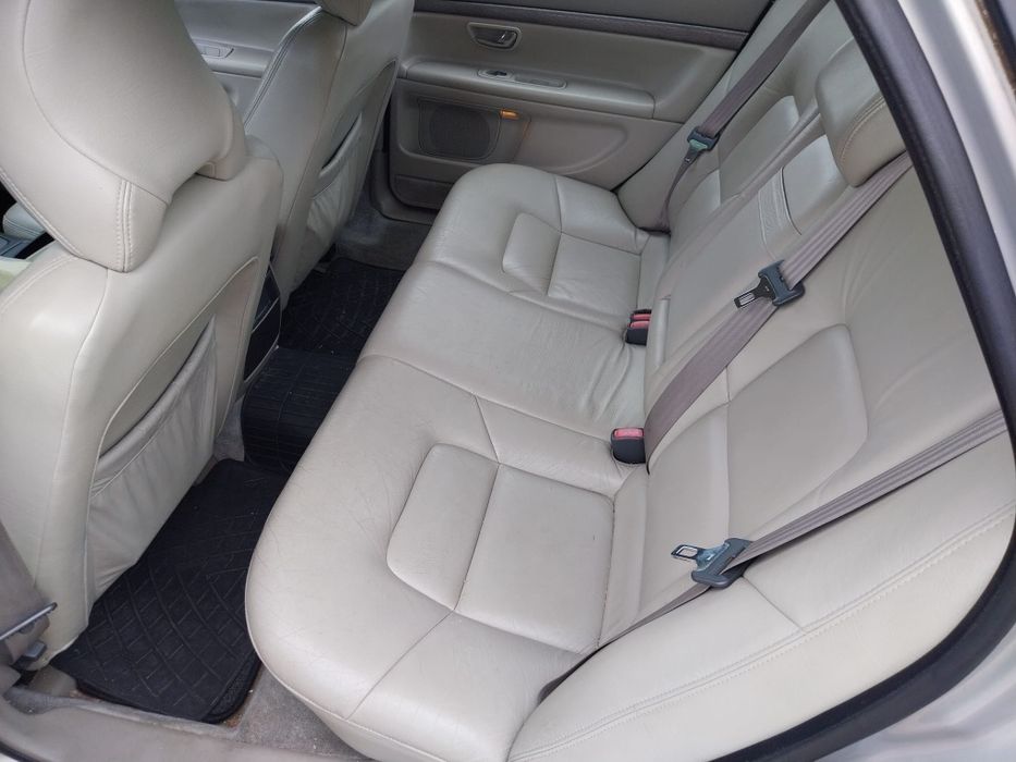 Vând Volvo s80 din 2000