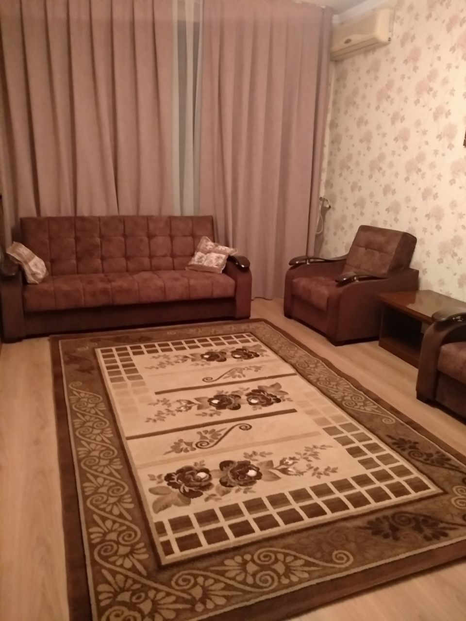 Якасарайский район golden House 3 комнатная ориентир старый тисковка