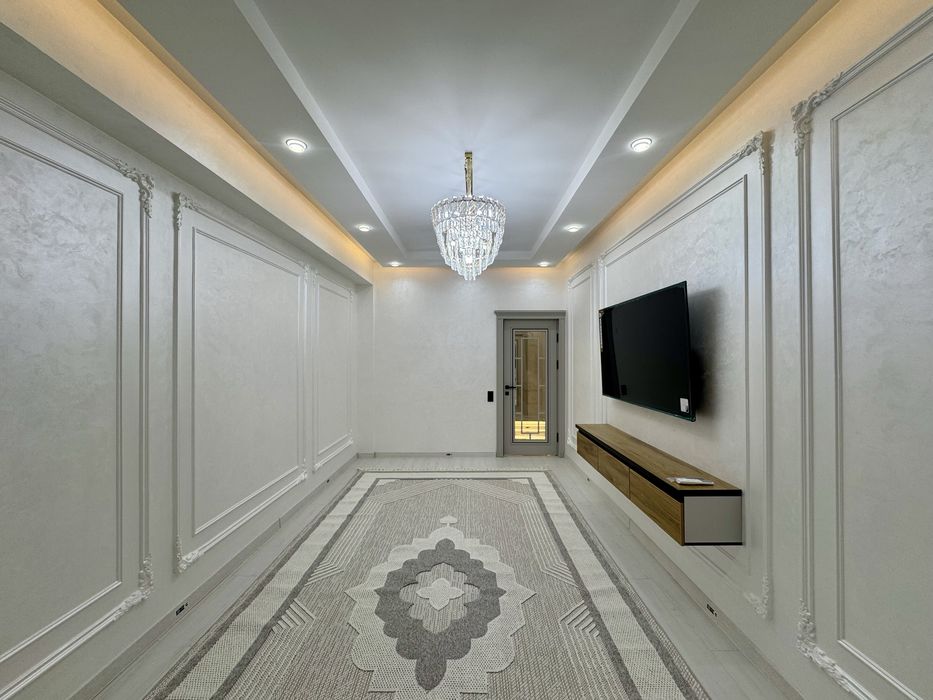 4х комнатная квартира, на 3 этаже. Вокзал.