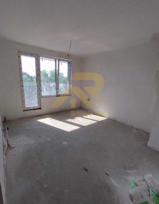 Продава се Двустаен апартамент в София, Надежда 2 - 61 кв.м за 2050 €/кв.м - Снимка #2