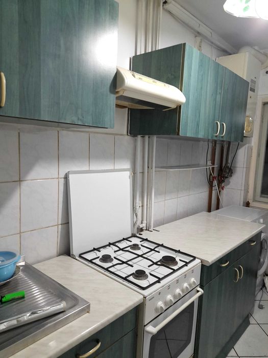 Inchiriez garsoniera confort 1 Dambu Pietros