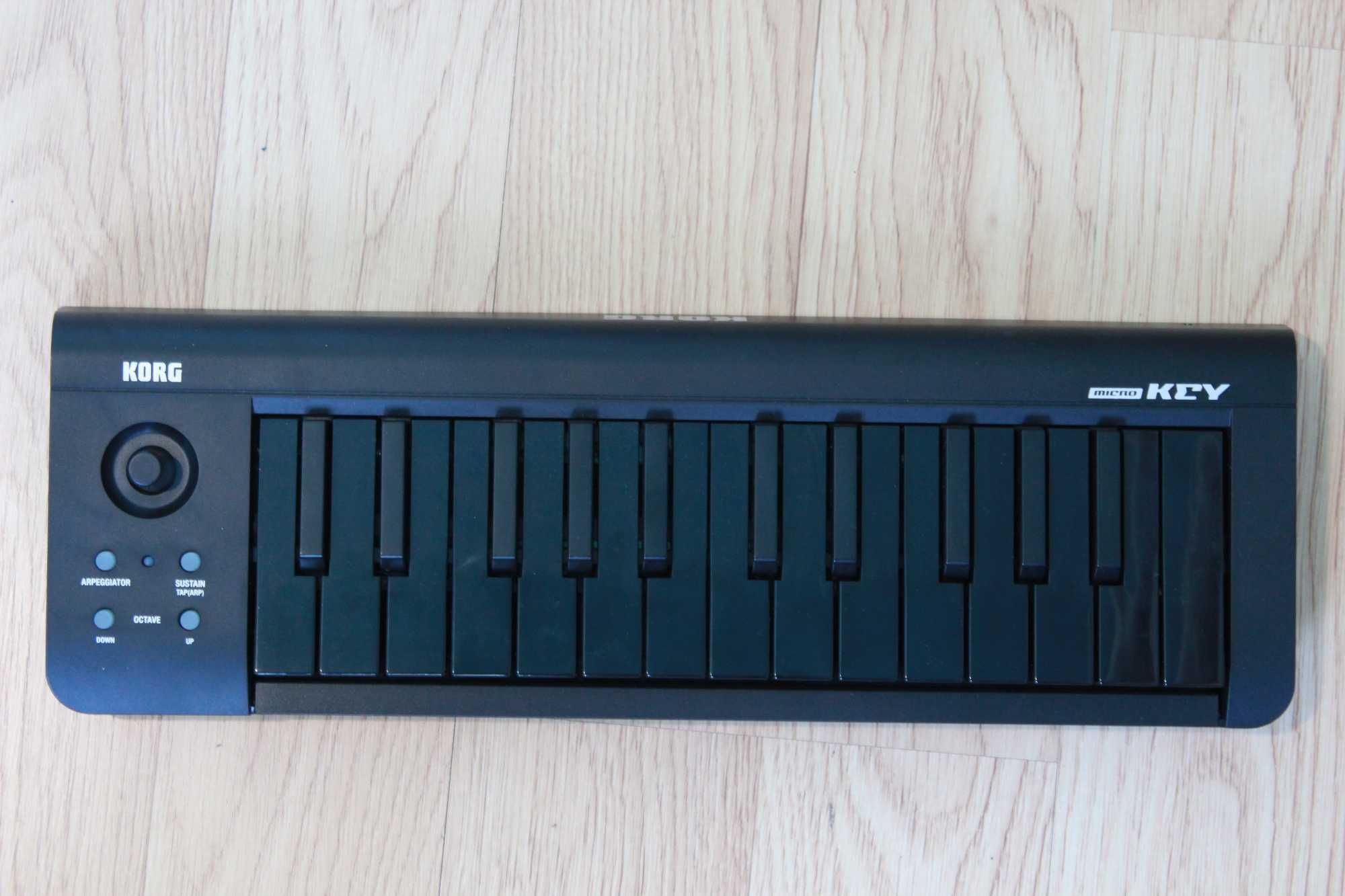 Claviatură MIDI Korg MicroKEY-25 Perfectă, Cutie Uzată