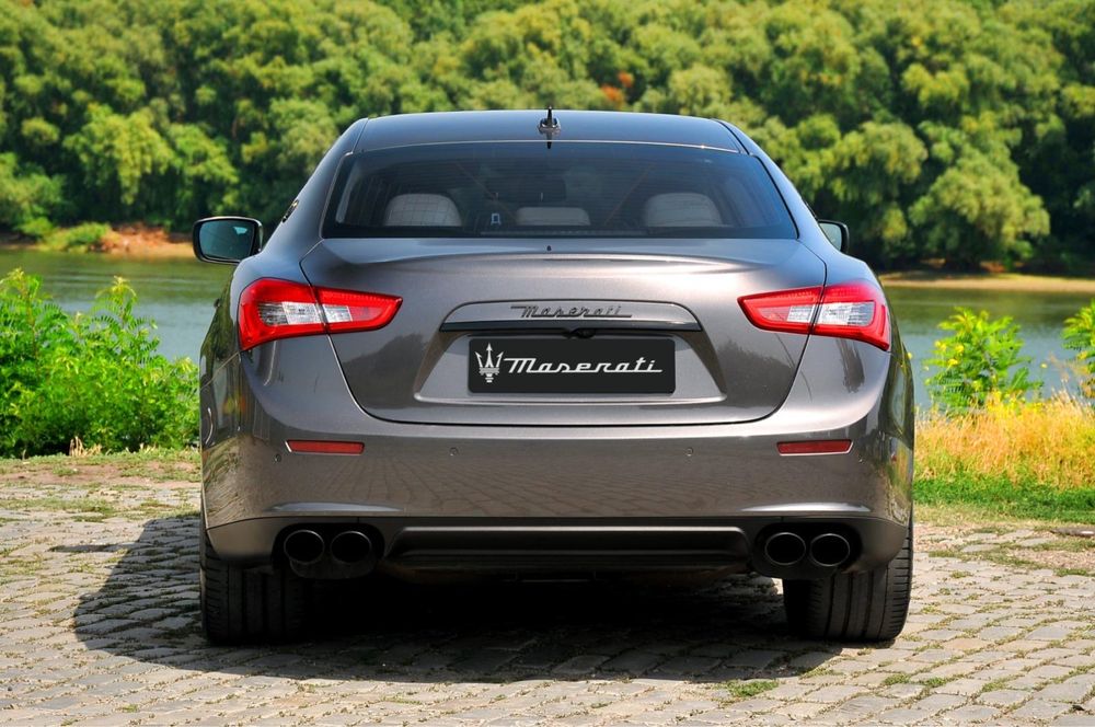 Maserati Ghibli SQ4 3.0i 410vp 19900€