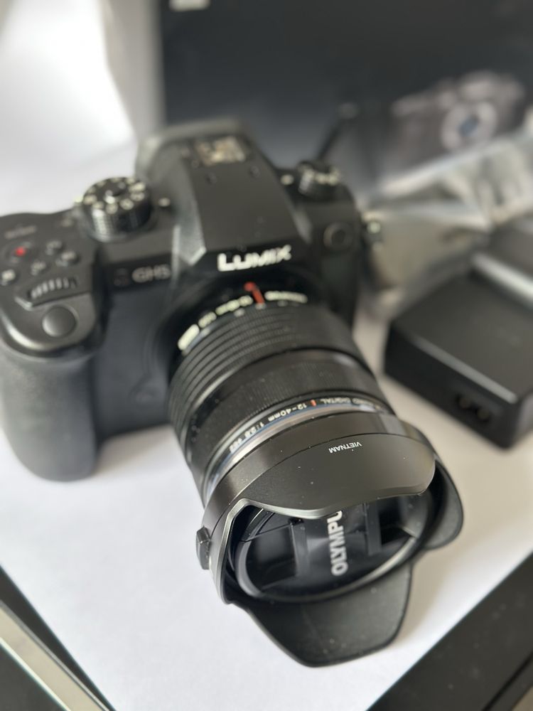 GH5 Lumix Panasonic cu 12-40 f2.8 pro, Nikon D800