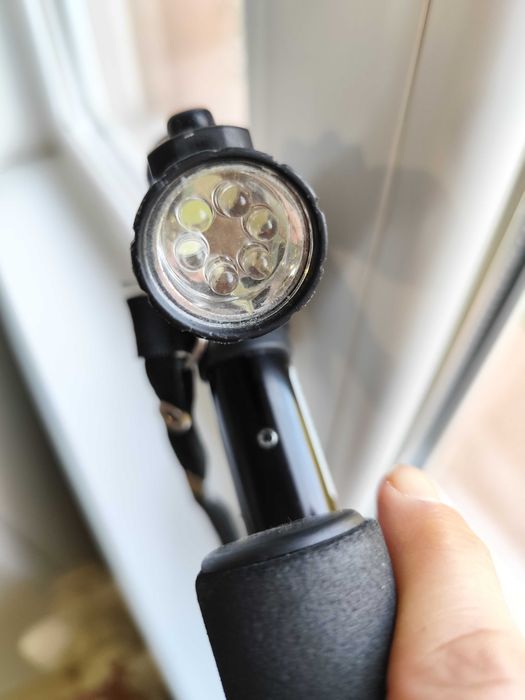 Сгъваем алуминиев бастун