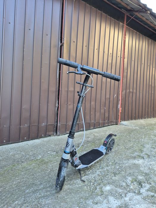 Vând trotineta Oxelo pentru copii