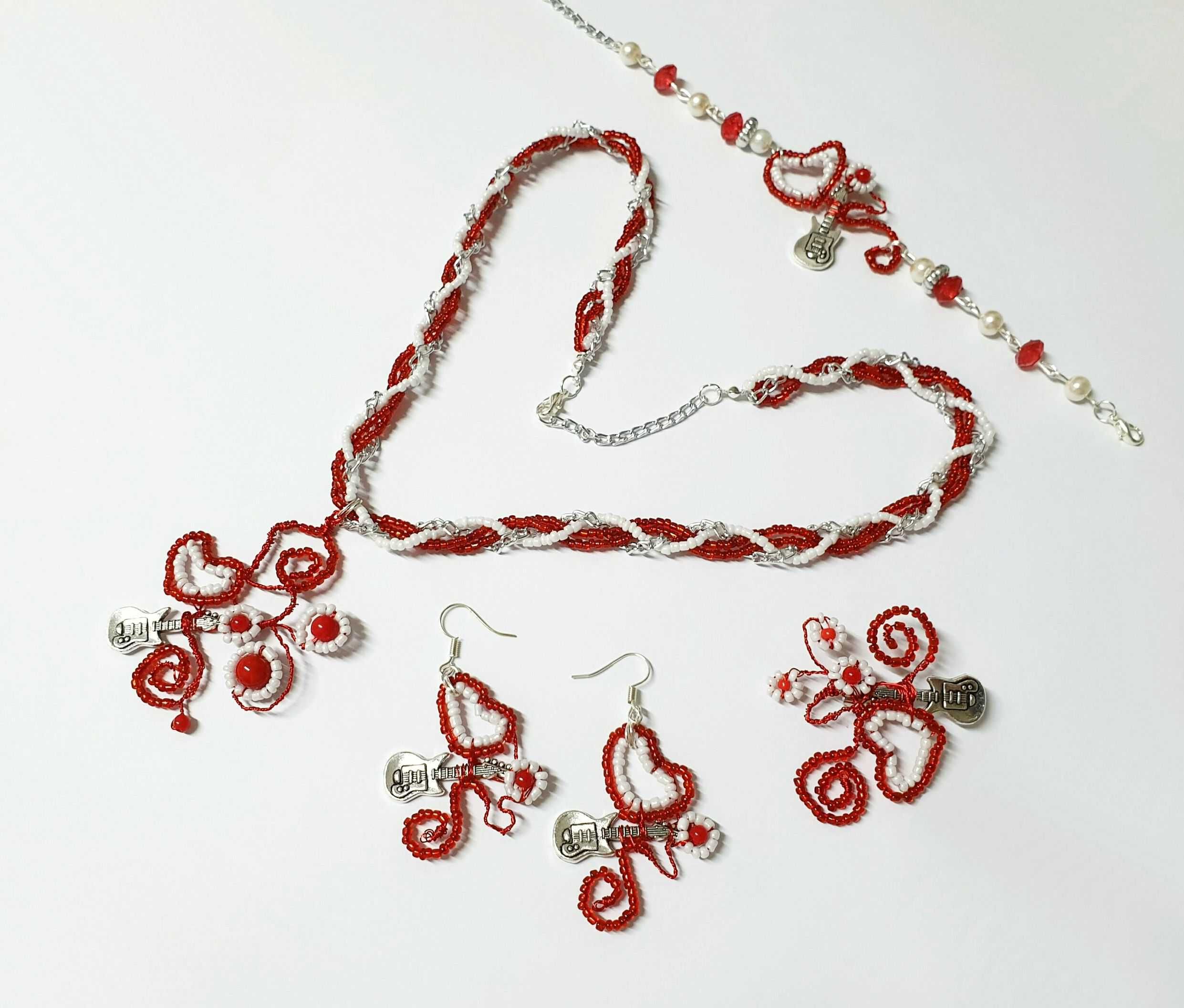 Seturi pe rosu inimi si inimioare Valentine's day ziua indragostitilor