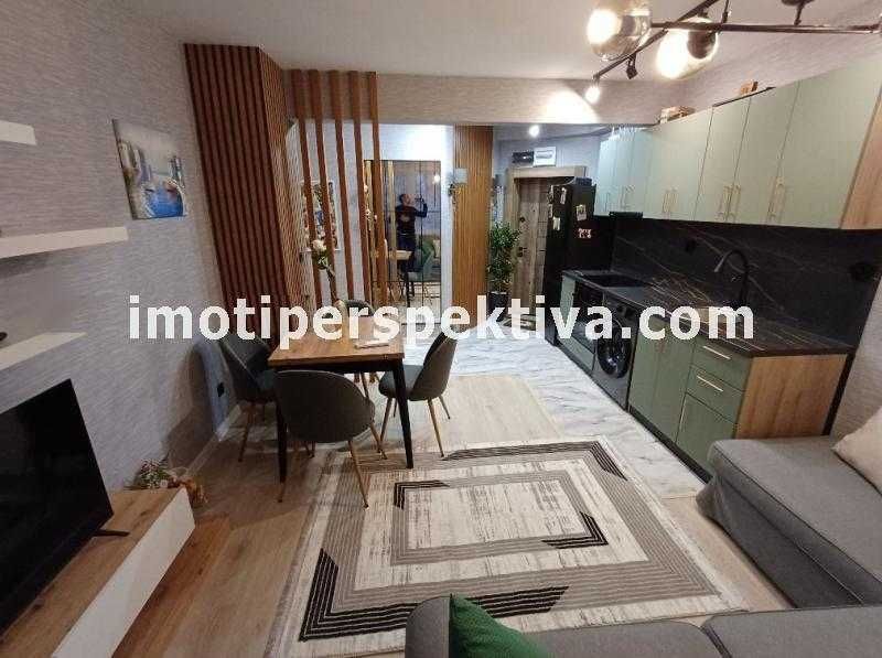 Продава се Тристаен апартамент в Пловдив, Кършияка - 75 кв.м за 2652 €/кв.м - Снимка #2