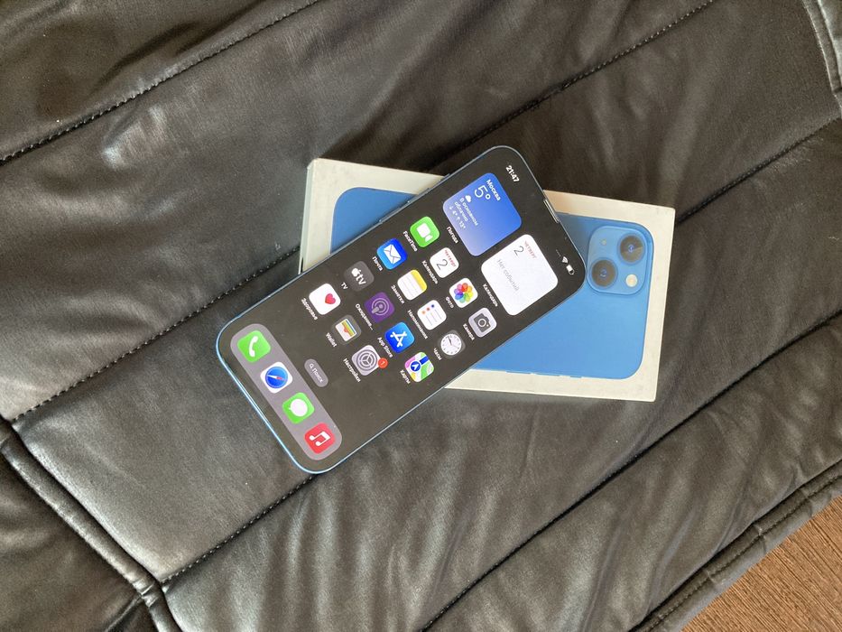 IPhone 13/128 продам