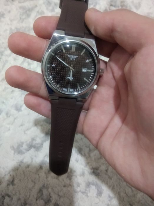 Часы Tissot PRX Powermatic 80 в идеальном состоянии, новый