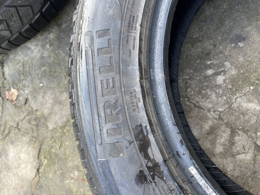 Vand cauciucuri PIRELLI 215/65/R17