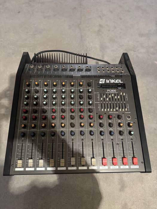 Power Stereo Mixer 4x200W