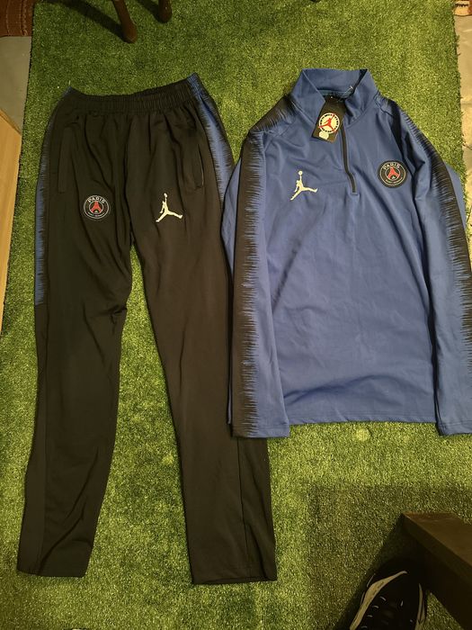 Мъжки екипи на Nike и Jordan