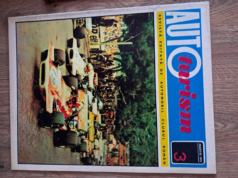 Vind reviste vechi