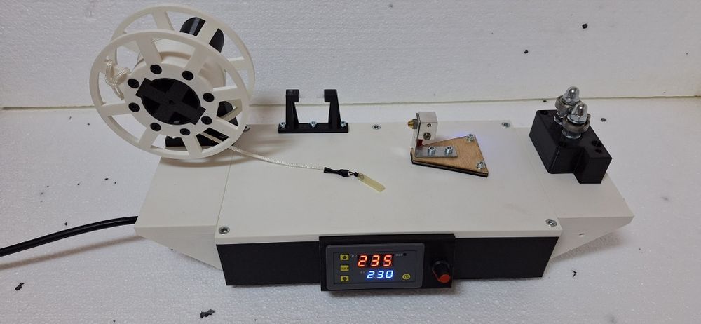 Masina pentru filament 3d DIY din sticle PET