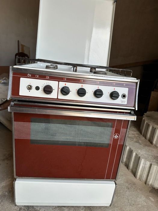 Продается газ плита