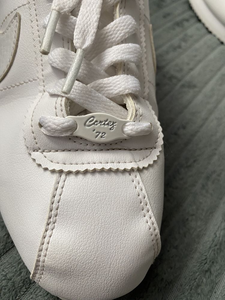 Nike Cortez 72 mărimea 39