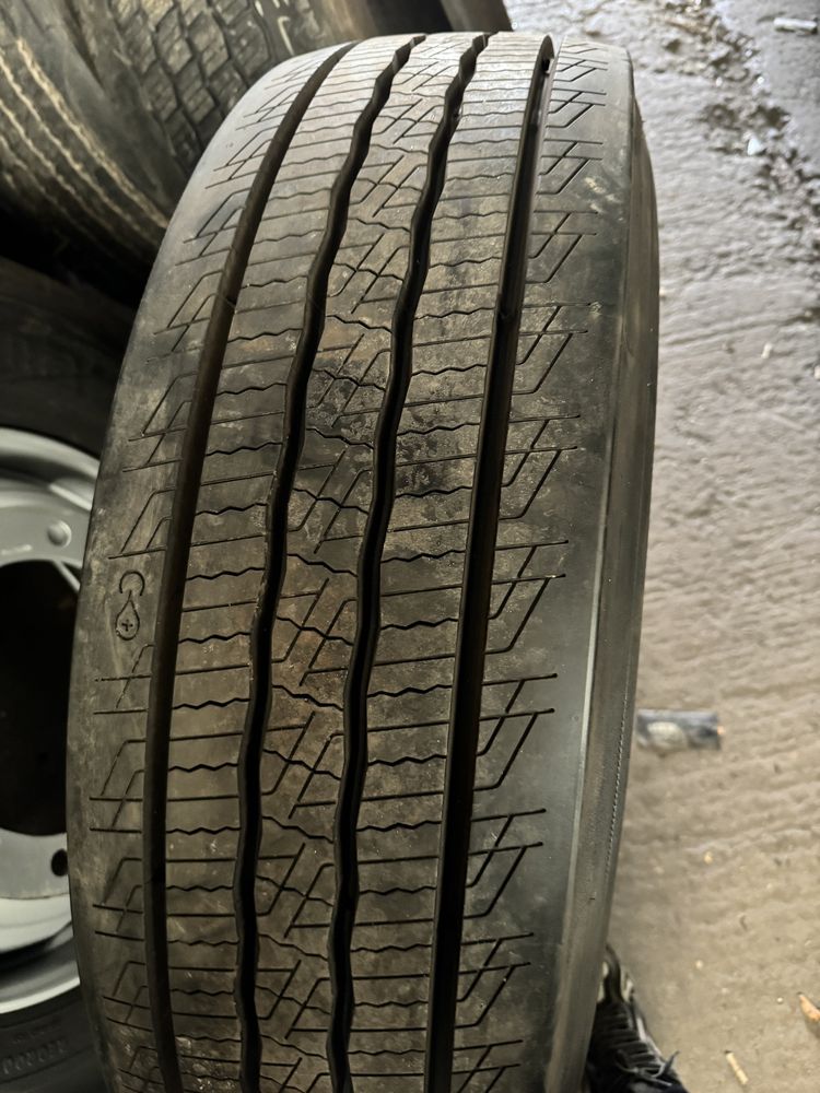 Vand 4 buc anvelope Noi 295/80r22,5 Continental cu janta 2023