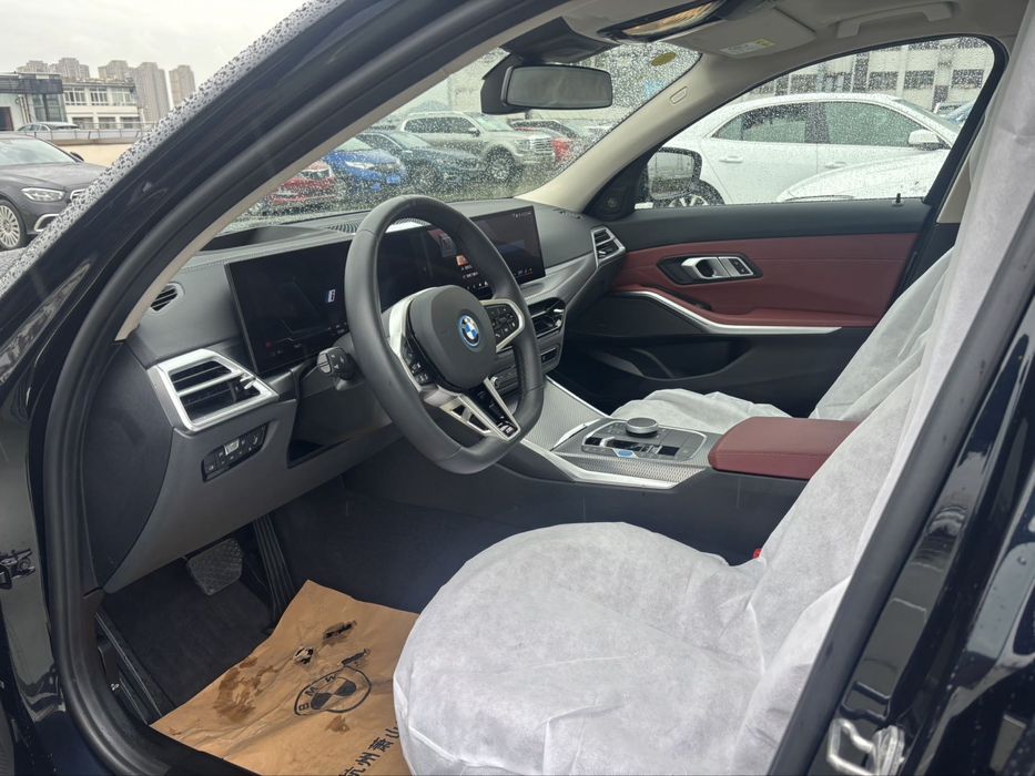 Bmw i3 40 L night sport