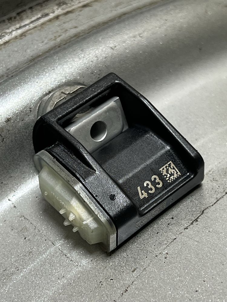 Оригинал диски от Гелик R20 w463 с датчиками