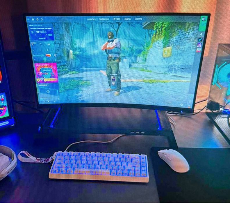 Продаю монитор Xtreon