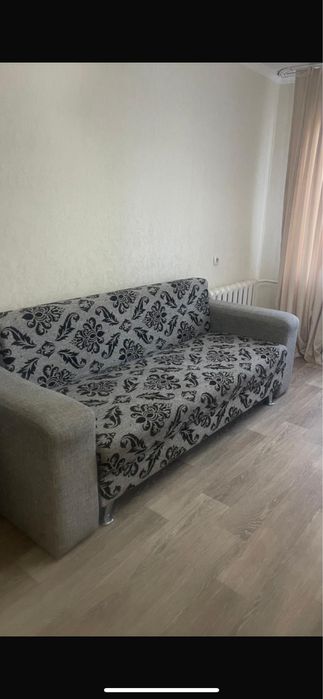 Продам диван в хорошем состоянии