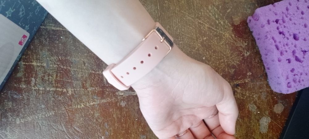 Часы женские розовые