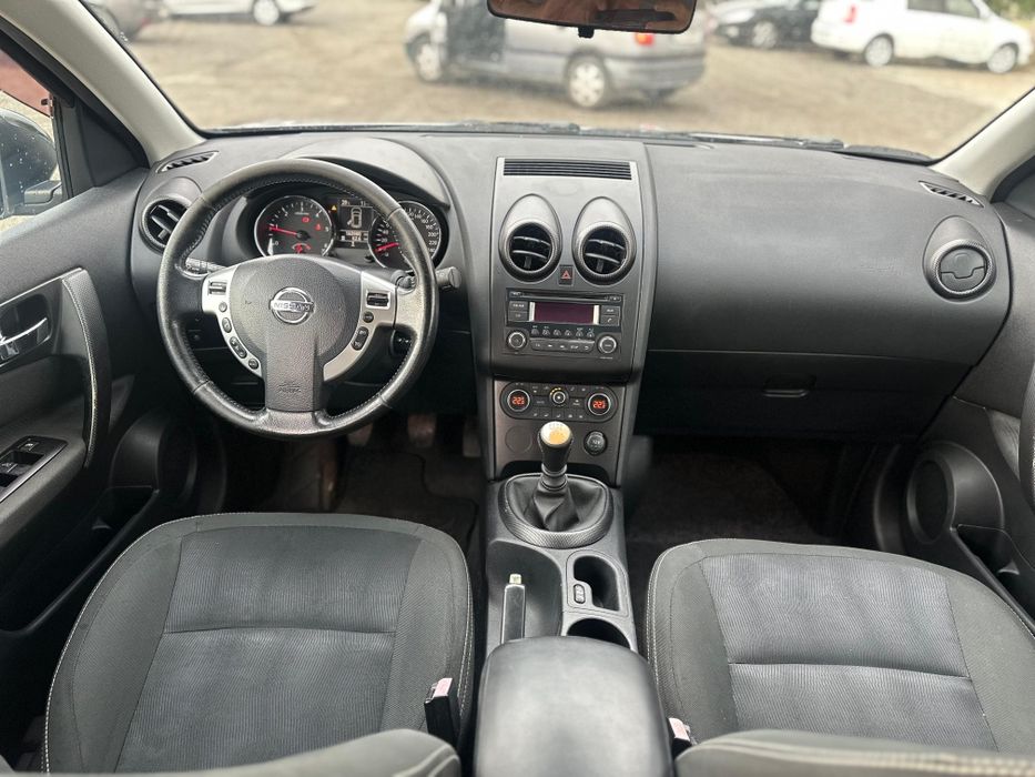 Nissan Qashqai Acenta 110 cp 1.5 diesel an
2013