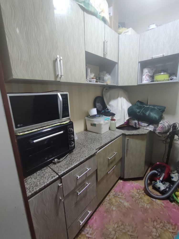 Продаю кухонный гарнитуру