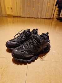 Balenciaga track black