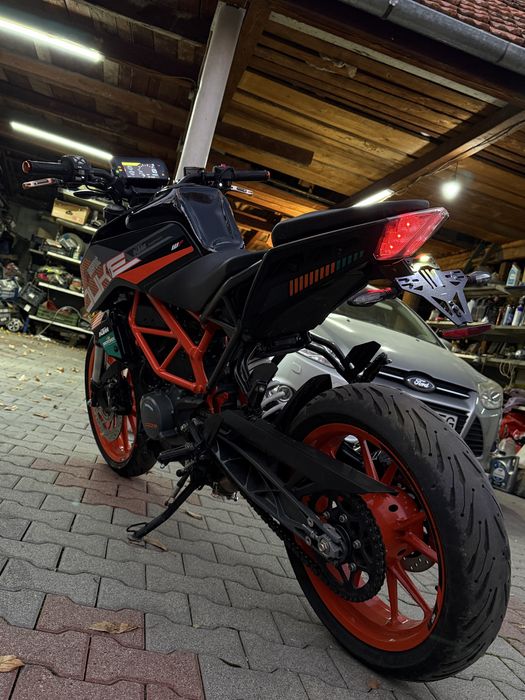 Ktm duke 125 2023.10 Inmatriculat Limited 7200km