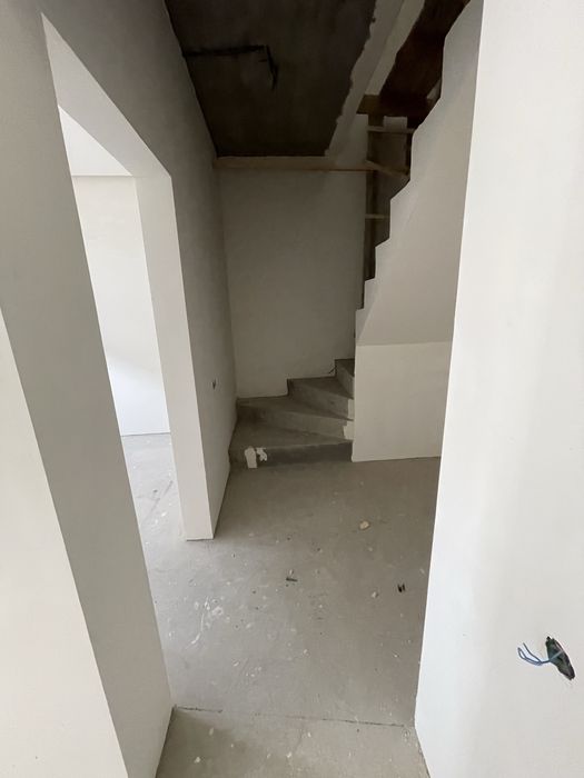 Kvartira sotiladi sergili